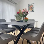 The Ravens Inn, 4 - Bed, Sleeps 6, Pets Welcome Сasa de vacaciones Ulverston