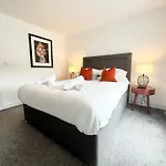 The Ravens Inn, 4 - Bed, Sleeps 6, Pets Welcome