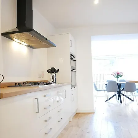 Holiday home The Ravens Inn, 4 - Bed, Sleeps 6, Pets Welcome