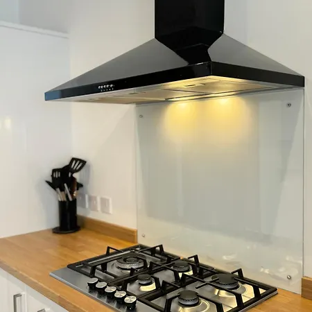 The Ravens Inn, 4 - Bed, Sleeps 6, Pets Welcome Semesterbostad