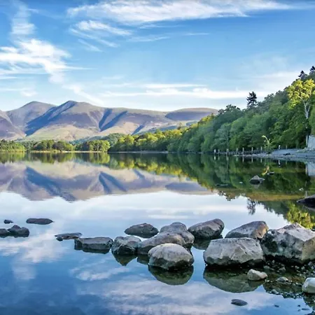 بيت للعطل The Ravens Inn, 4 - Bed, Sleeps 6, Pets Welcome ألفرستون